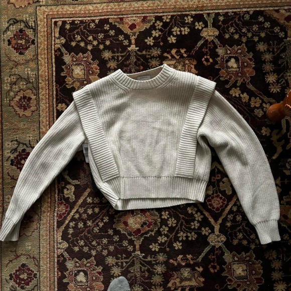 NWT ARITZIA BABATON GRAZIA SWEATER - Picture 2 of 4